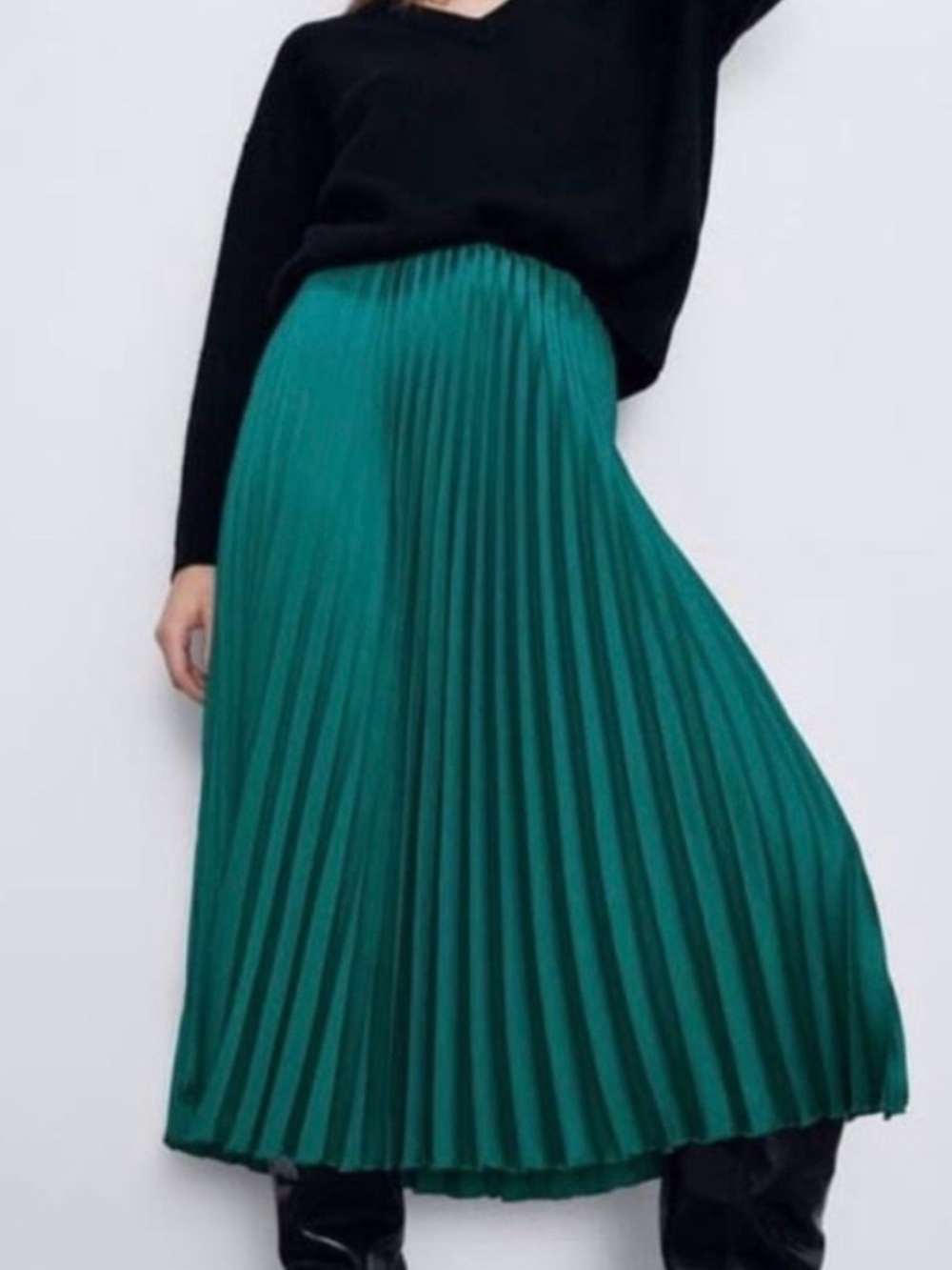 Zara Pleated Midi Skirt in Teal